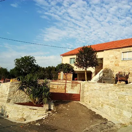 Casa rural A Casa De Lucha *